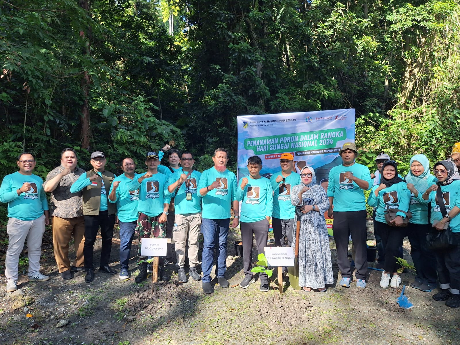 Tanam Pohon dalam Rangka Hari Sungai Nasional di Kabupaten Tojo Una-una..