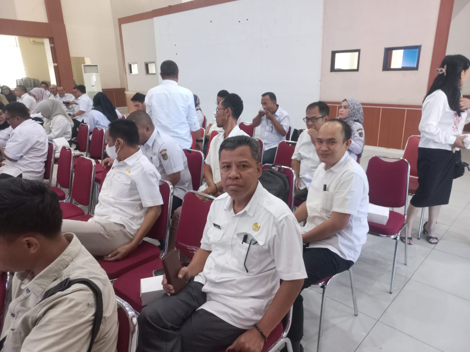 Rapat Koordinasi Monitoring dan Evaluasi (Monev) Pelaksanaan Program dan Kegiatan Semester I Tahun 2026 yang dipimpin oleh Wakil Gubernur Sulawesi Tengah.